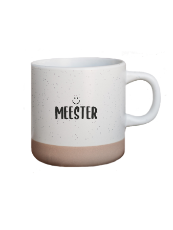 Witte keramische mok met zwarte opdruk 'Meester'