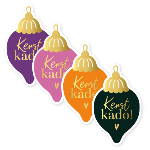 KP® Stickers 38x63mm - Kerst kado kerstbal (4 varianten) 250p/r Kerst sticker in een kerstbal met 'Kerst kado!'– 4 varianten – 38x63mm