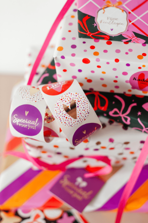 Stickers liefdevol - diverse kleuren 6 soorten - D40mm - Sluitstickers