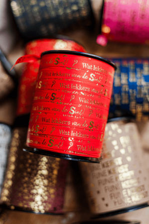 Rood Sinterklaas cadeaulint - Wat lekkers van de Sint paperlook lint - 10mmx150m