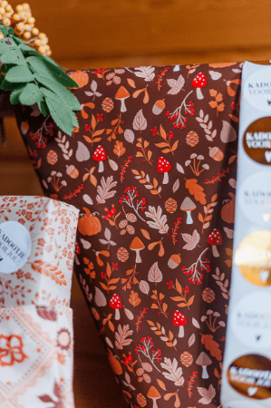 cadeaupapier, inpakpapier, geschenkpapier, toonbankrol