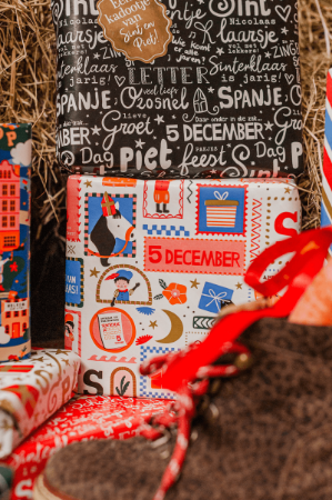 toonbankrol, cadeaupapier, geschenkpapier, inpakpapier